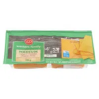 Western Family - Medium Cheddar Cheese Slices