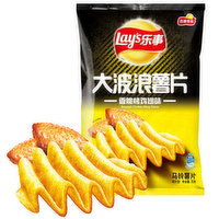 Lays - Chicken Wings Flavour Wave Chips, 70 Gram