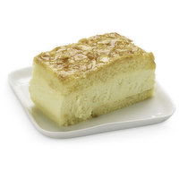 Bake Shop - Almond Topped Vanilla Cream Slice, 117 Gram