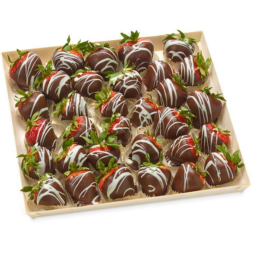 Save-On-Foods - Strawberry Delight - Chocolate Dipped, 32 Pieces Serves 12-15